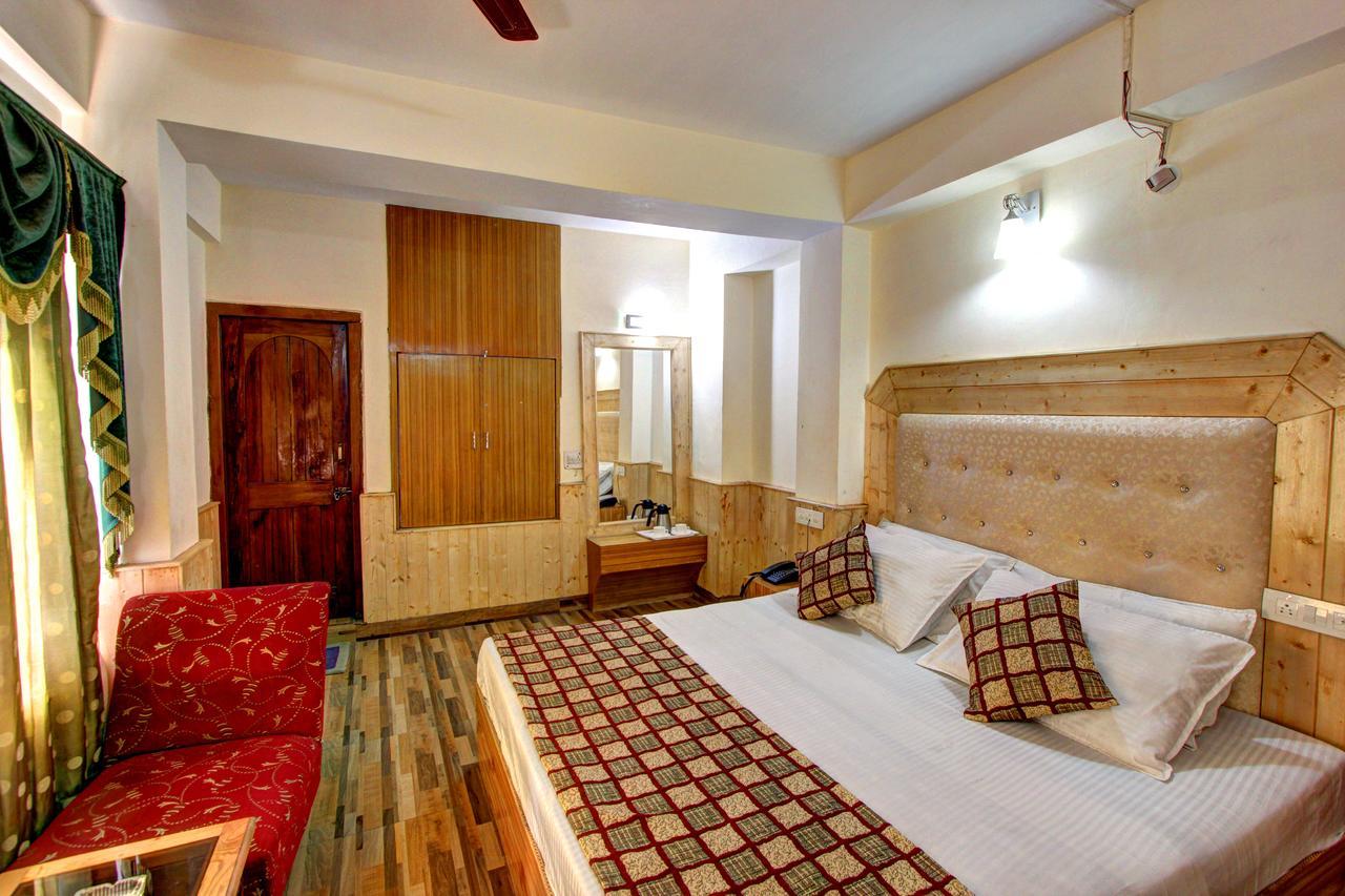Hotel Highway Inn Manali  Bagian luar foto
