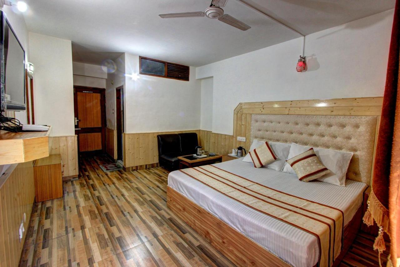 Hotel Highway Inn Manali  Bagian luar foto